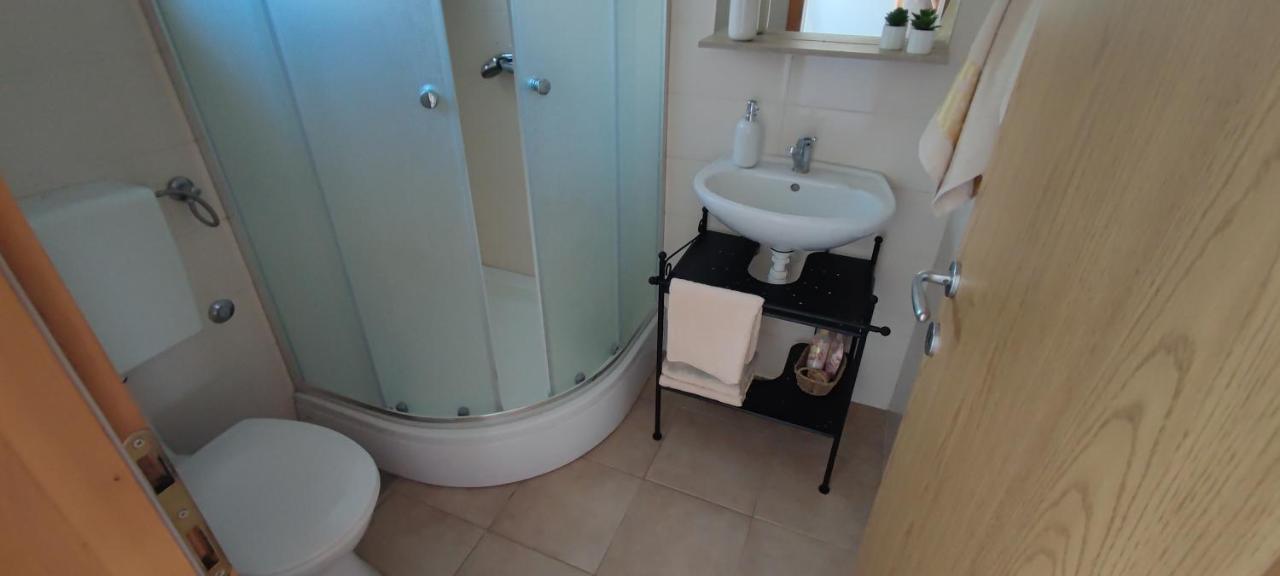 Apartman Mila มารีนา ภายนอก รูปภาพ